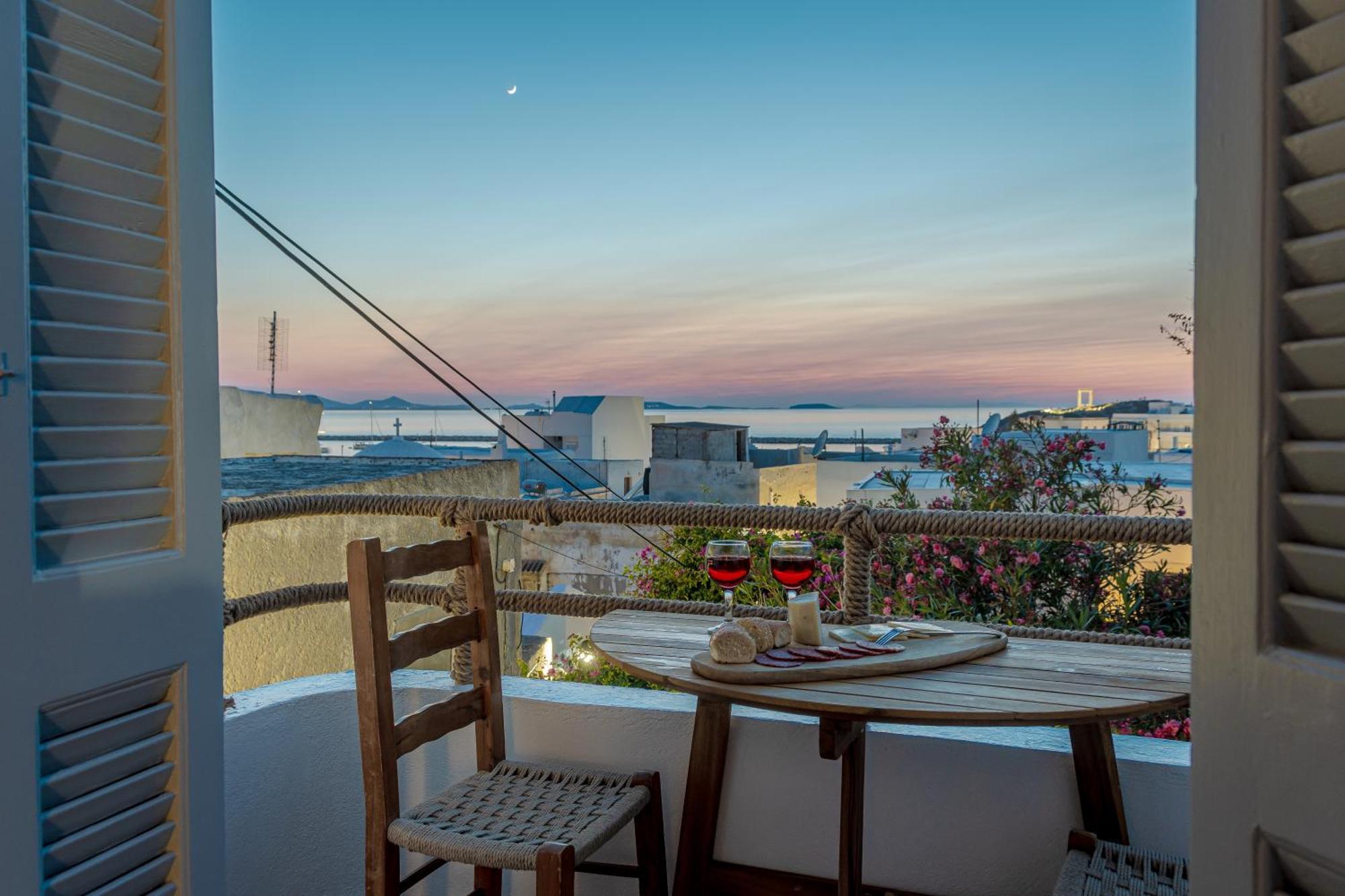 Venetian Suites III Naxos City Exteriér fotografie